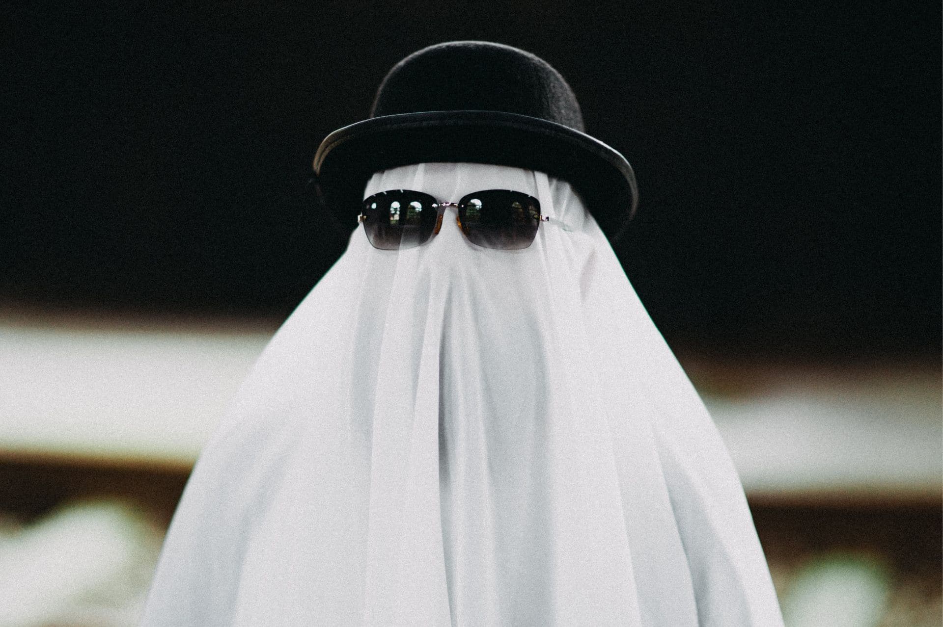 Ghosting, Emojis & Smalltalk: Warum wir Angst haben, in Beziehungen Gefühle zu zeigen